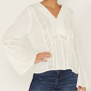Memphis Bell Sleeve Crochet Top